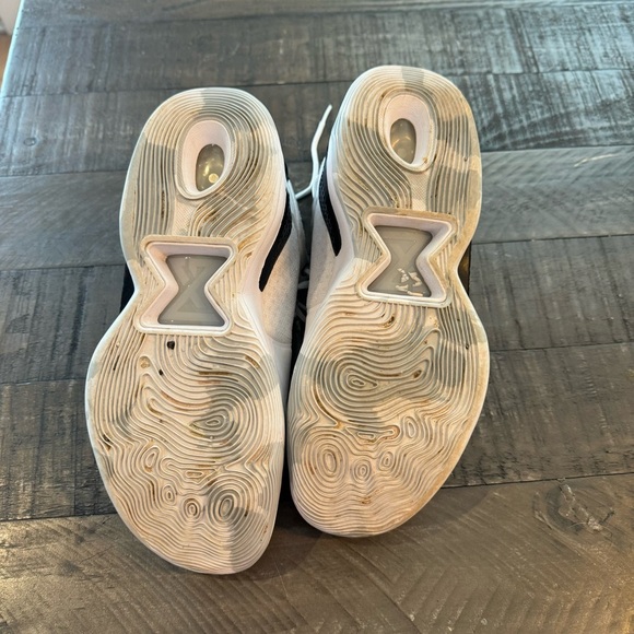 Nike PG 5 Paul George Team Bank Black/White Sneakers DA7758-100 Size 7.5 - Picture 7 of 8